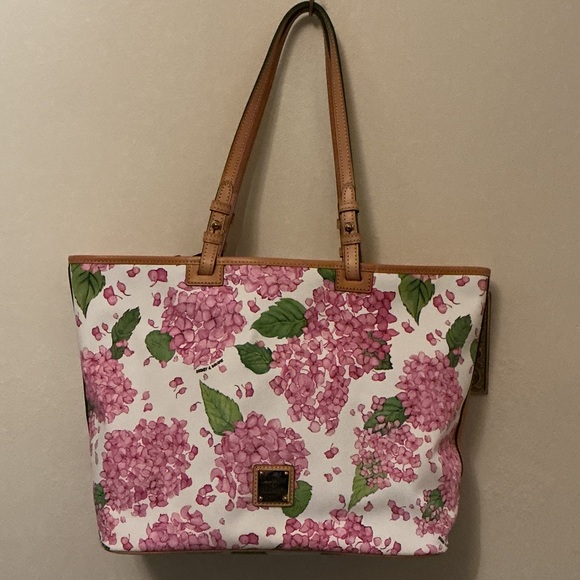 Dooney & Bourke Handbags - Dooney & Bourke Pink Floral Tote